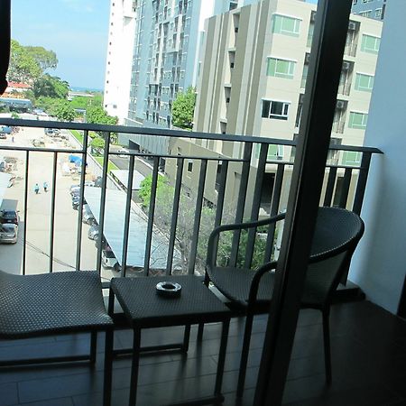 March Hotel Pattaya Eksteriør bilde