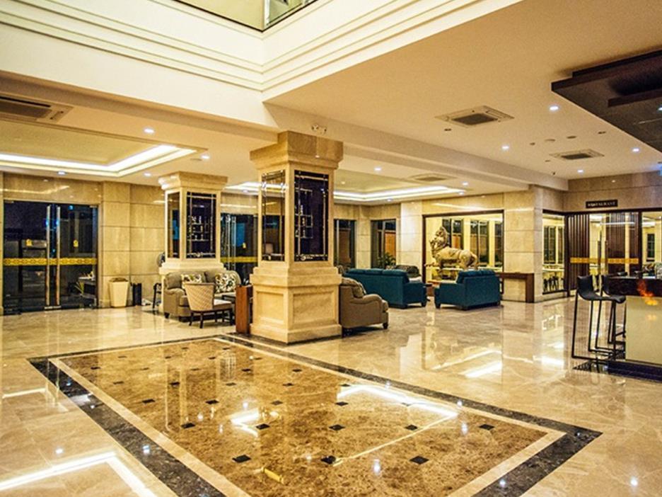 March Hotel Pattaya Eksteriør bilde